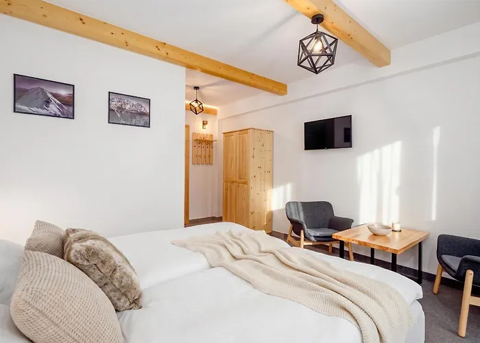 Golden s - Villa Taternik - Studio With Balcony